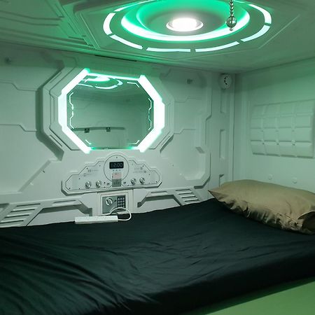 Abbotsford Private Rooms & Pods - 15 Charles Homestay Melbourne Esterno foto